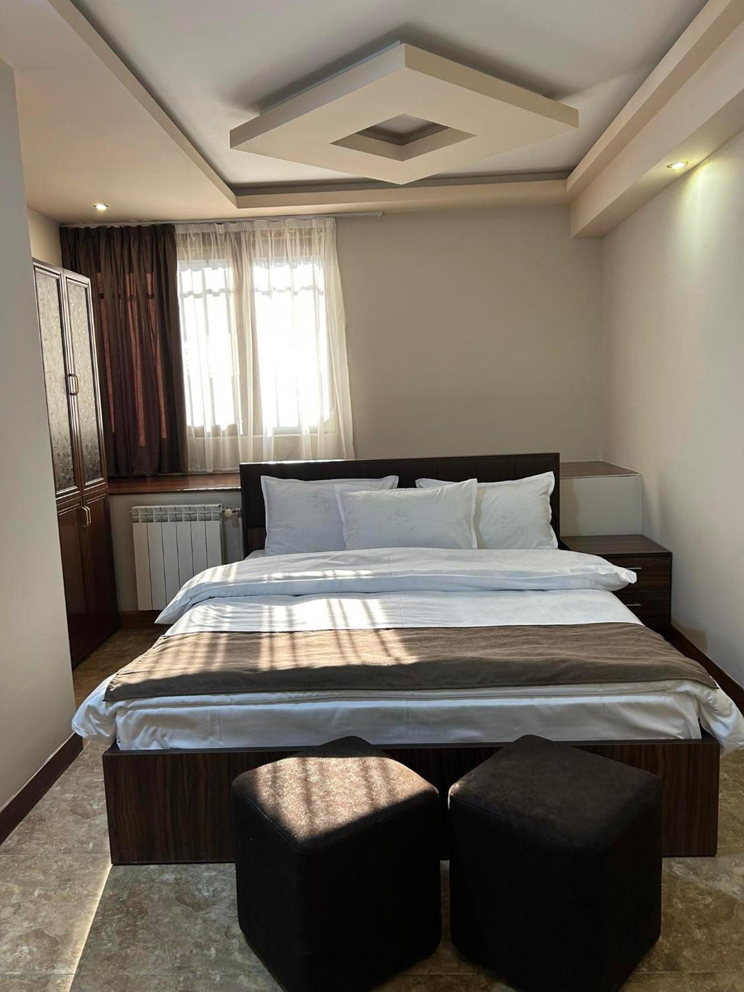 Time Hotel & Tours Yerevan Room photo